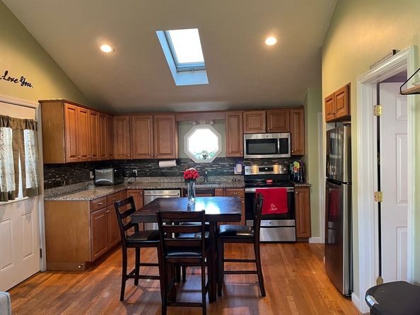 32 Doreen Way, Carver MA 02330