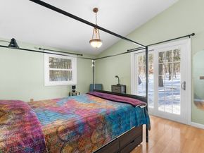 107 Old Mill Rd, Harvard MA 01451