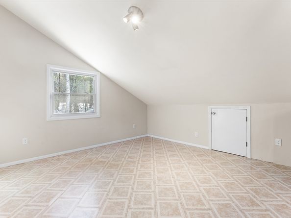 107 Old Mill Rd, Harvard MA 01451