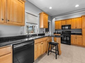 29-31 Middlesex St 1, Chelmsford MA 01863