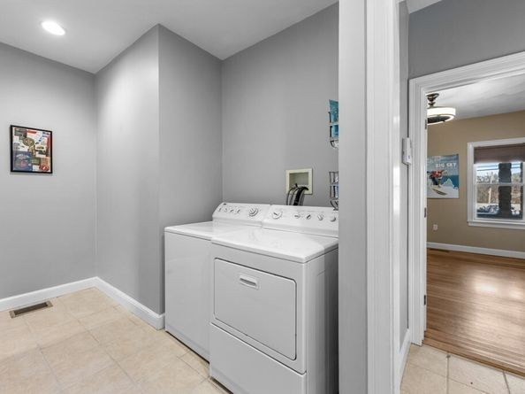 29-31 Middlesex St 1, Chelmsford MA 01863