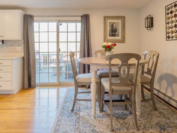 32 Hedge Rd C, Plymouth MA 02360