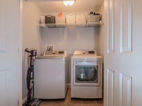 32 Hedge Rd C, Plymouth MA 02360