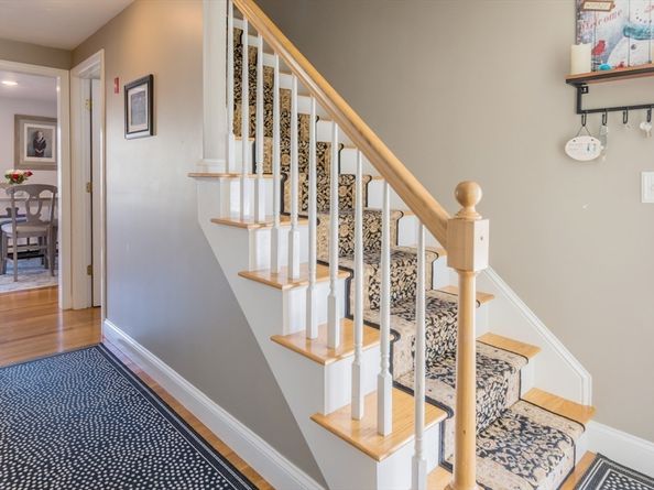 32 Hedge Rd C, Plymouth MA 02360