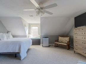 32 Hedge Rd C, Plymouth MA 02360