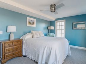 32 Hedge Rd C, Plymouth MA 02360