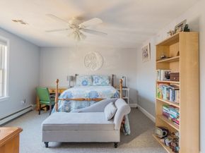 32 Hedge Rd C, Plymouth MA 02360