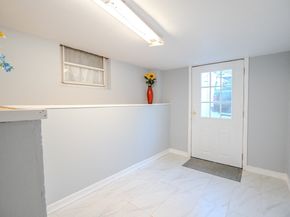 2 Hillside Ave, Somerville MA 02145