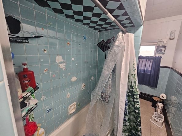 35 Tuttle St, Revere MA 02151