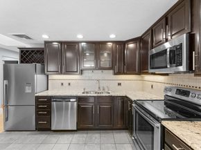 570 Massachusetts Ave 5, Boston MA 02118