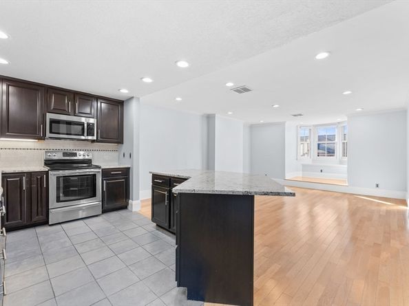 570 Massachusetts Ave 5, Boston MA 02118