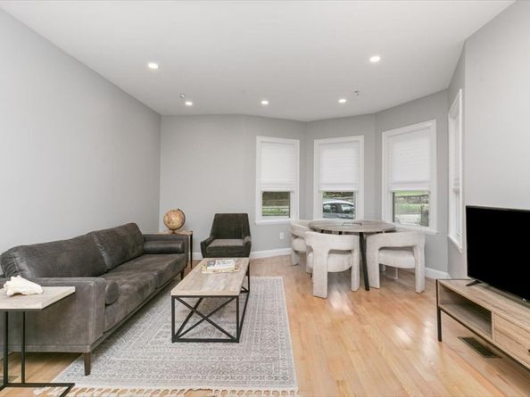 755 Boylston St 1, Brookline MA 02467