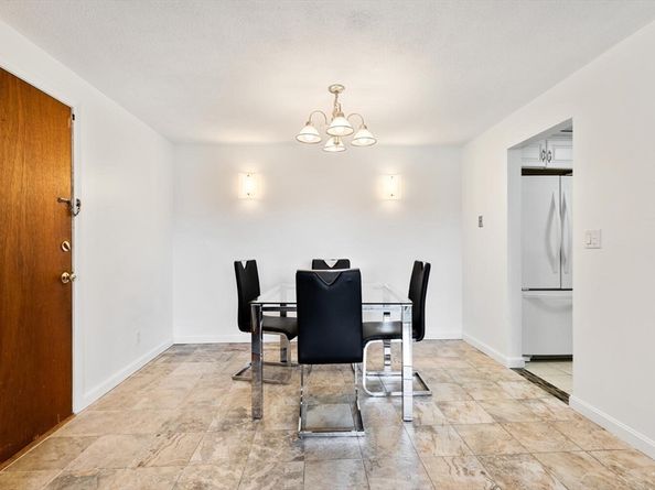 9 Tara Dr 8, Weymouth MA 02188