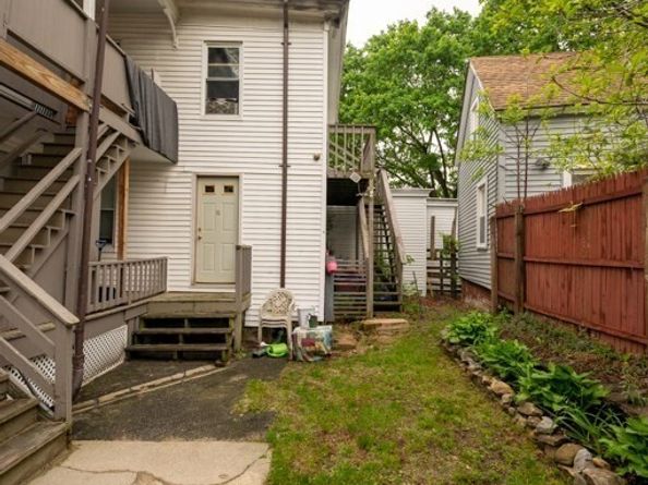 6-10 Walcott St, Southbridge MA 01550