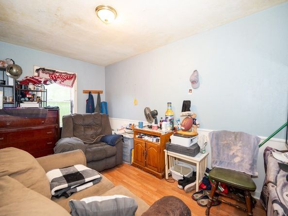 6-10 Walcott St, Southbridge MA 01550