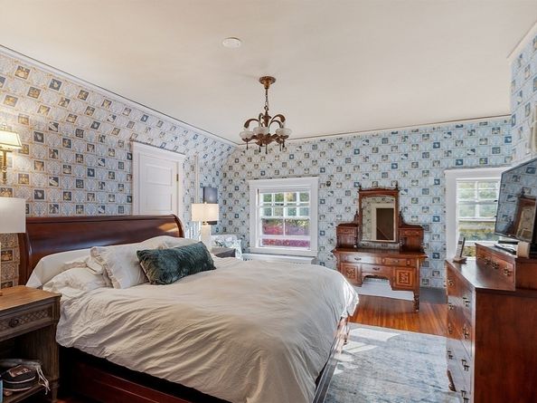 23 Newmarch St, Ipswich MA 01938