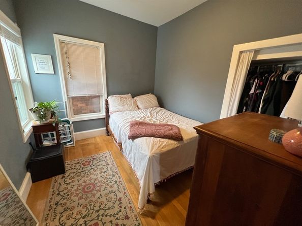 117 Buttonwood St, Boston MA 02125