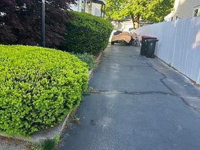 176 Ettrick St, Brockton MA 02301
