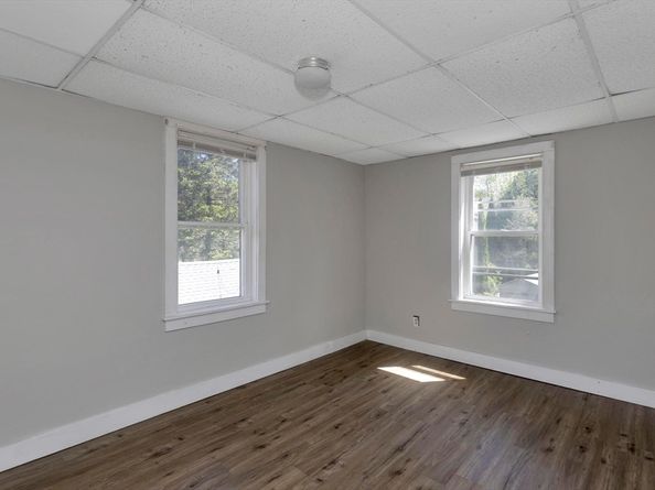 82 Grove St, North Brookfield MA 01535