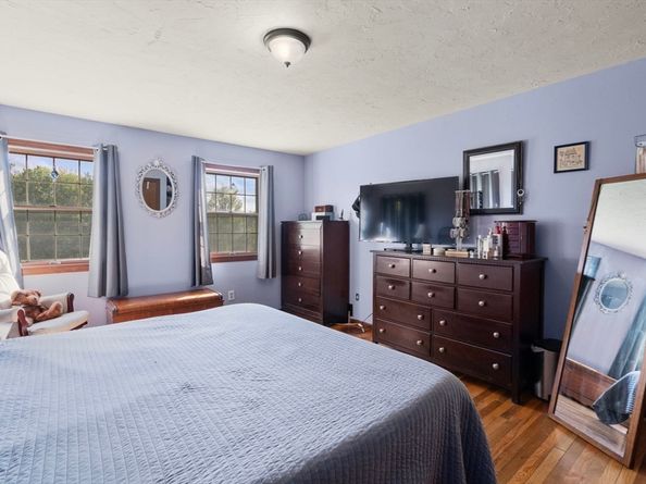 230 West St, Paxton MA 01612