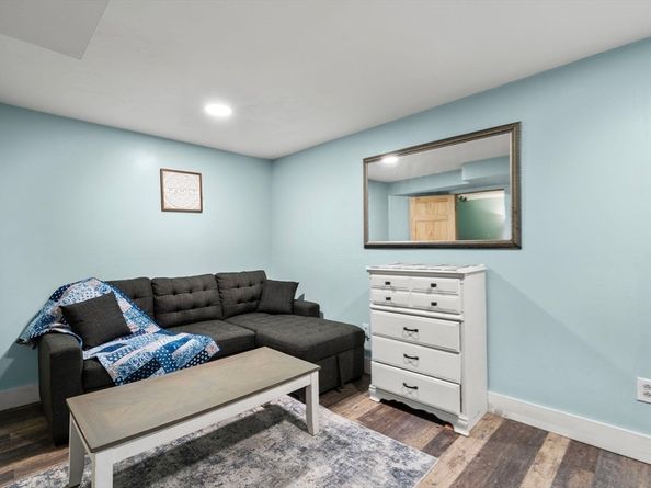 230 West St, Paxton MA 01612