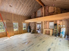 230 West St, Paxton MA 01612