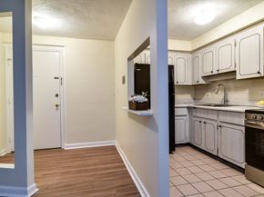 915 Edgell Road 85, Framingham MA 01701