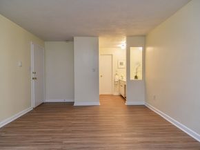 915 Edgell Road 85, Framingham MA 01701