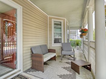 60 Waldemar Ave.