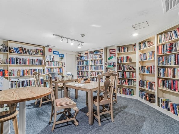 280 Boylston St 511, Newton MA 02467