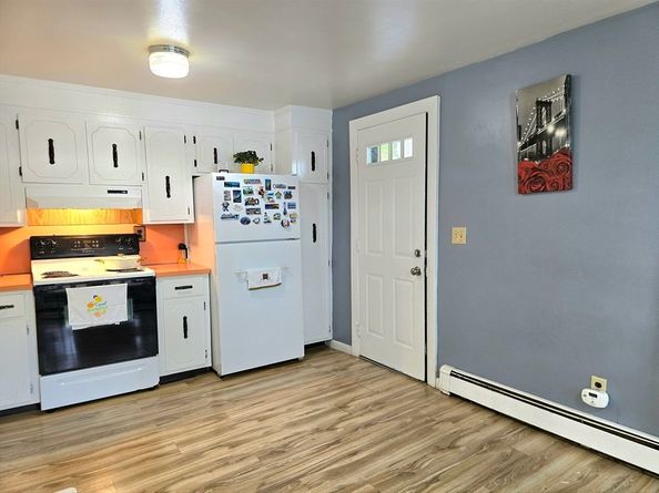 3 Main St, Spencer MA 01562