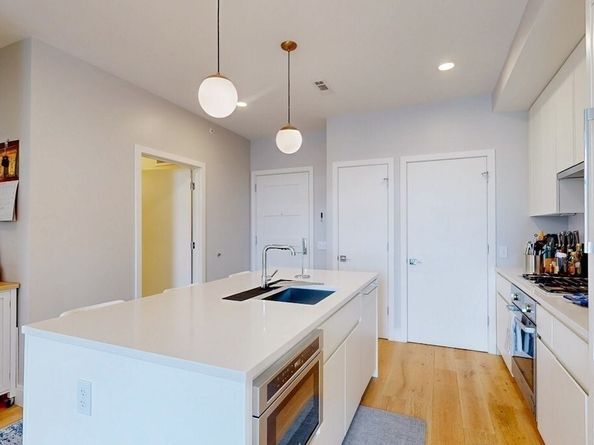 191 Washington 720, Boston MA 02135