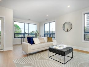 62 Foundry St 216, Wakefield MA 01880