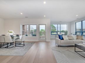 62 Foundry St 216, Wakefield MA 01880
