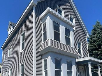 38 Chatham St