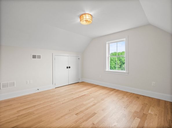 4 Weeping Willow Drive, Andover MA 01810
