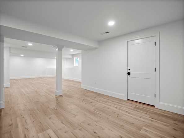 4 Weeping Willow Drive, Andover MA 01810
