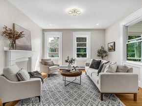 30 Forest Park Rd, Woburn MA 01801