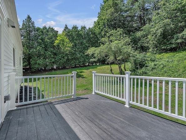 30 Forest Park Rd, Woburn MA 01801