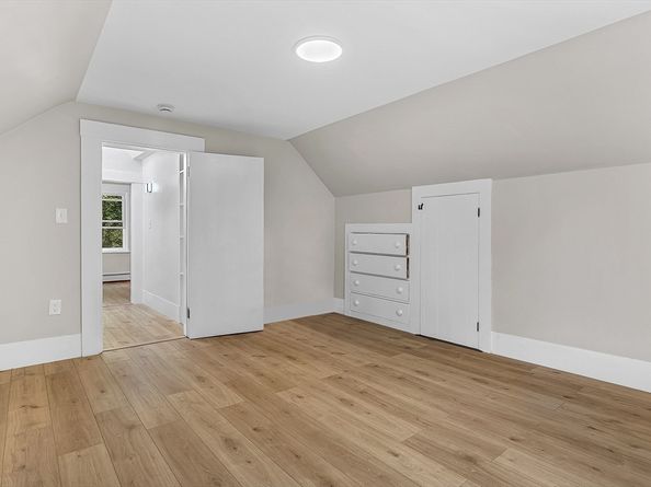 30 Forest Park Rd, Woburn MA 01801