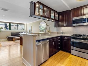 42 8th Street 5525, Boston MA 02129