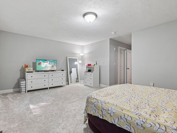 1455 Main St 10, Tewksbury MA 01876