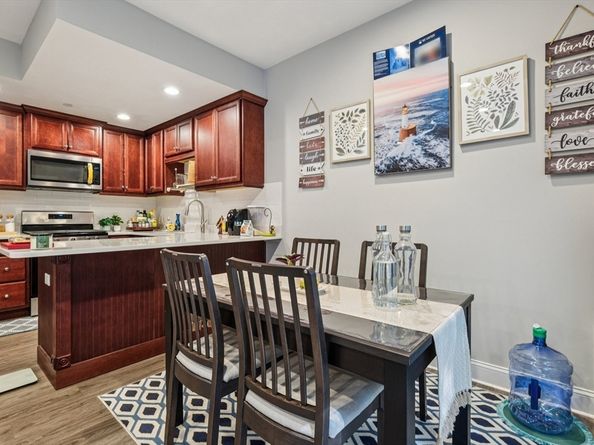 1455 Main St 10, Tewksbury MA 01876