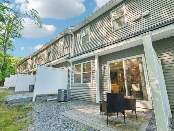 1455 Main St 10, Tewksbury MA 01876