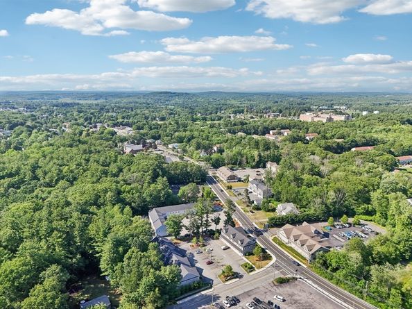 1455 Main St 10, Tewksbury MA 01876