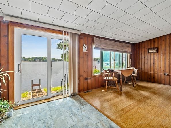 42 Taylor Point Rd., Pembroke MA 02359