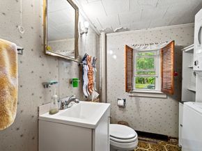 42 Taylor Point Rd., Pembroke MA 02359