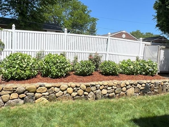 24 Cobblestone Ln 7, Worcester MA 01606