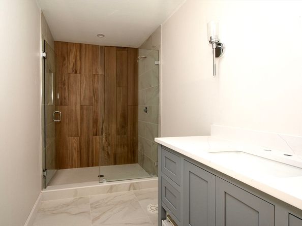 2 Proprietor's Drive 23, Marshfield MA 02050