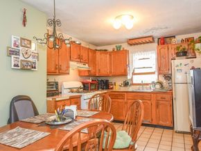 62-R Wallis Street, Peabody MA 01960